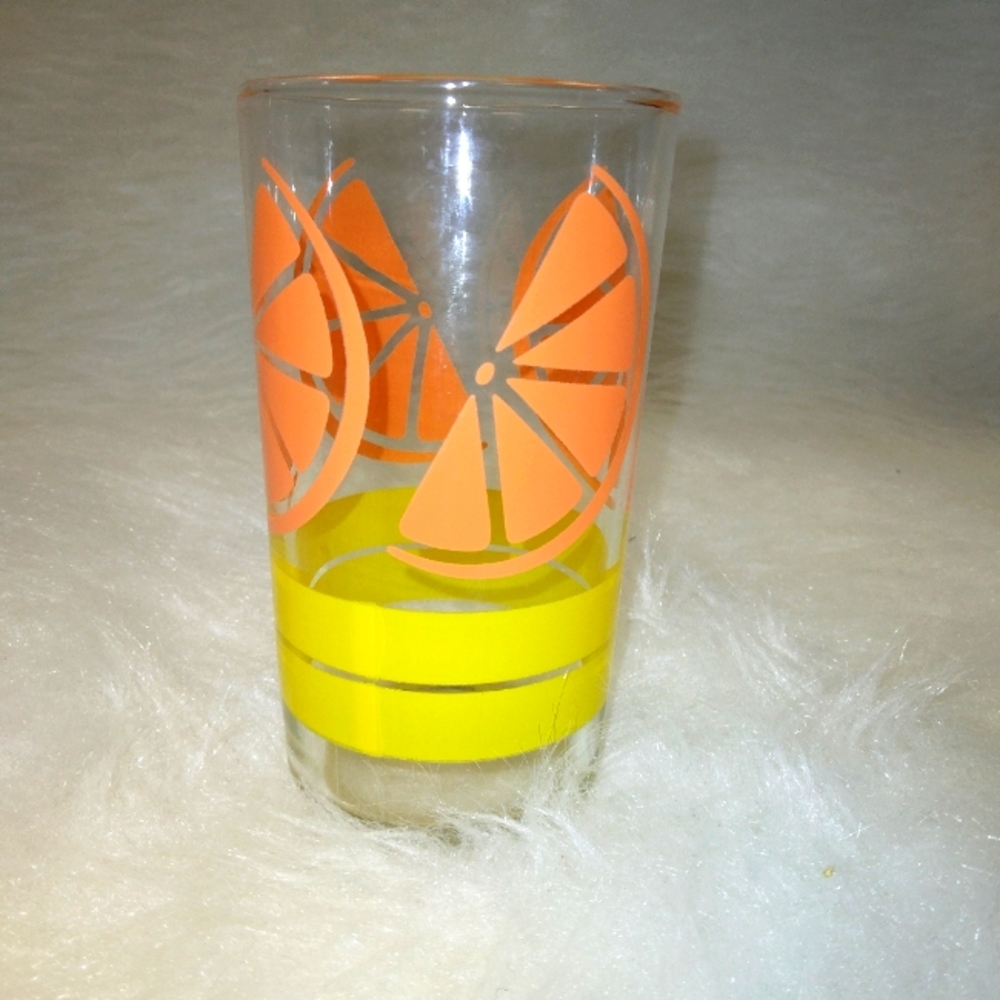 Single Vintage Libbey Juice Glass, good graphics